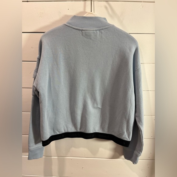 🩵 REEBOK – Light blue mock-neck sweatshirt – Size L - Picture 6 of 9